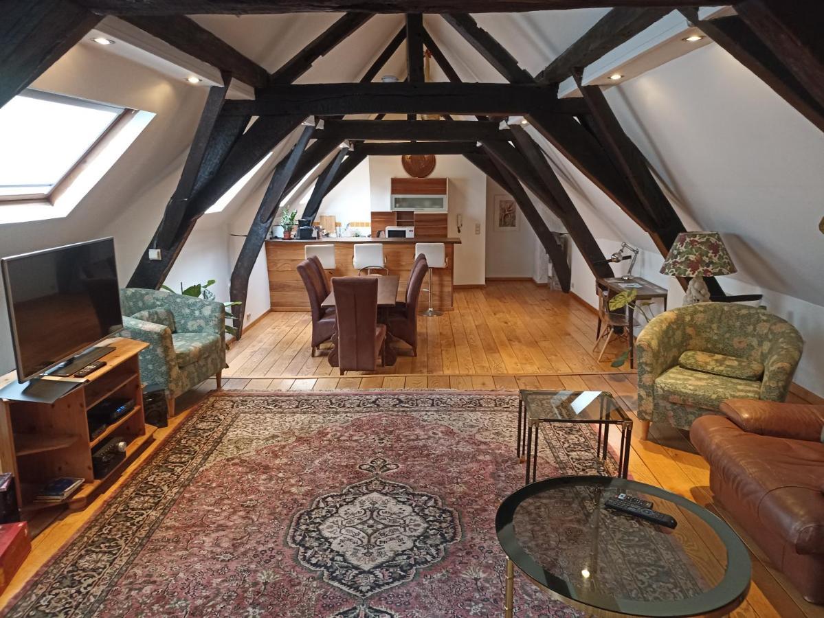 Spacious Duplex In Brussels Historical Center Bruxelas Exterior foto